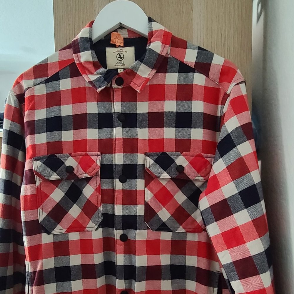 AIGLE MEN'S PLAID LINED OVERSHIRT  Medium